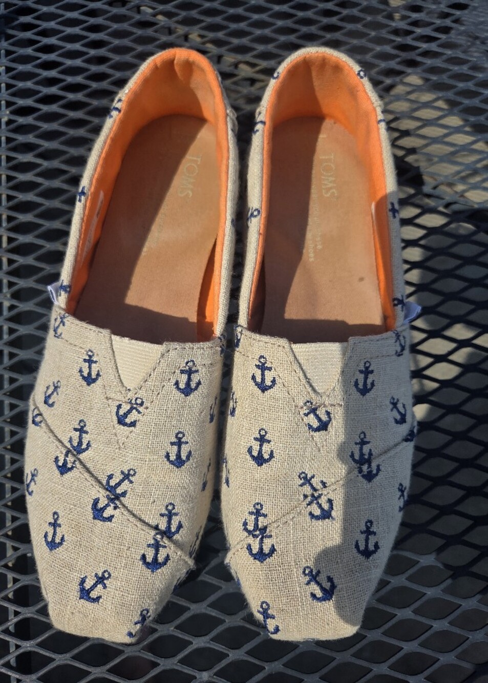 TOMS Women’s Slip-On Shoes in Beige with Navy Anchors, Size 7